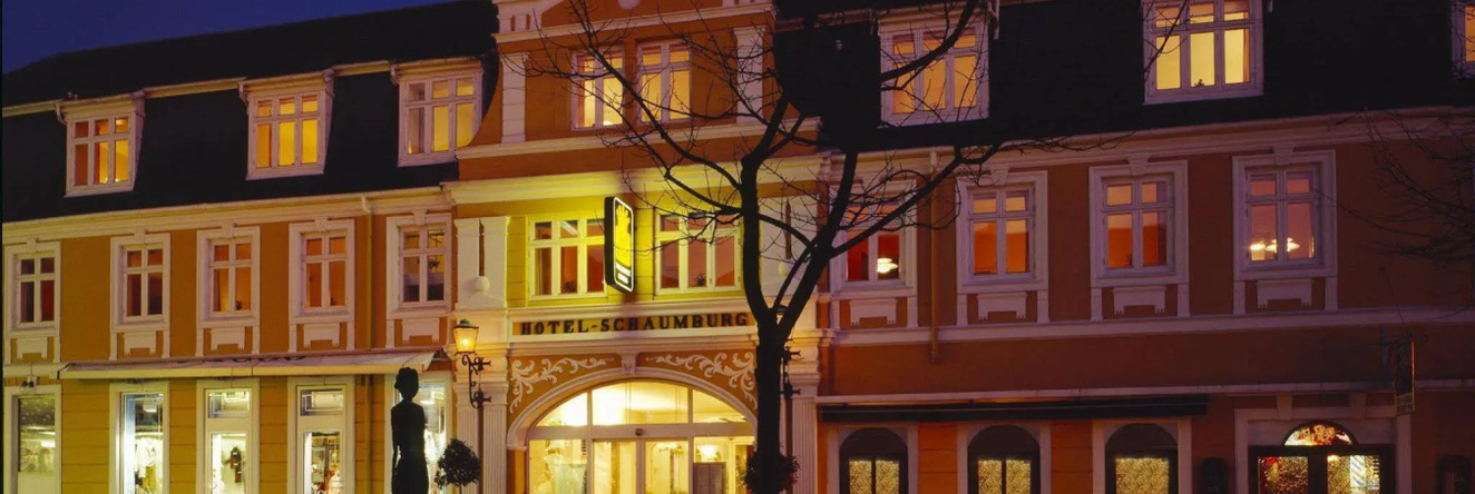 Hotel Schaumburg, 霍尔斯特布罗 — 照片 1