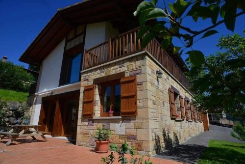 Casa Angiz Etxea, Санбилла — фото 1