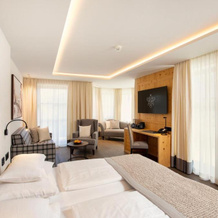 Hotel Grünauerhof, 瓦尔斯-西岑海姆 — 照片 4
