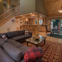 Knotty Pine Retreat by Lake Tahoe Accommodations, 霍姆伍德 — 照片 5