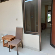 Omah Paulan Guest House, 卡拉加尼亚尔 — 照片 2