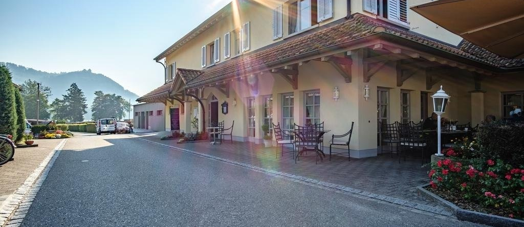 Camping & Restaurant Wagenhausen bei Stein am Rhein, 瓦根豪森 — 照片 1