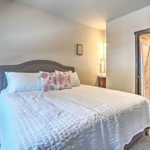Cozy Manson Condo on Lake Chelan w/ Pool Access!, Manson — photo 5