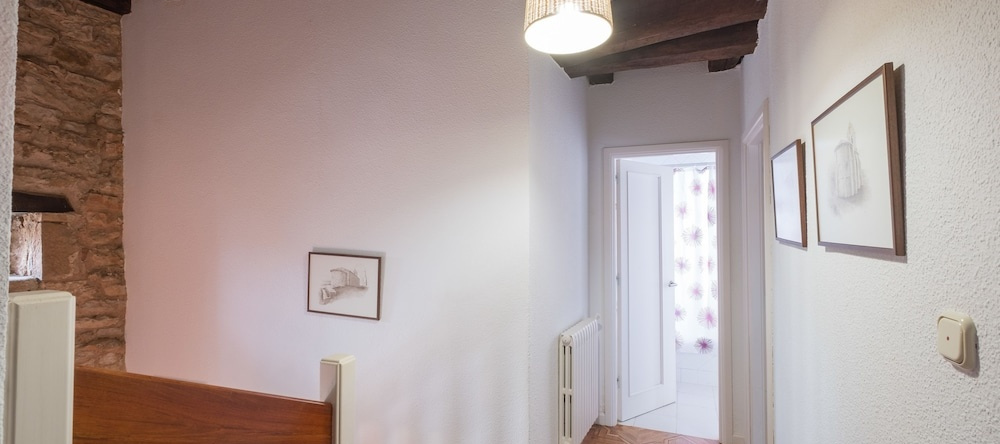 Casa Mirador de Valcabado, 阿吉拉尔-德坎波奥 — 照片 1