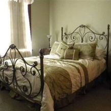 The Decker House Bed & Breakfast, Mason City — photo 5