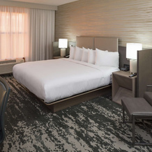 Doubletree By Hilton Boston Logan Airport Chelsea, Челси — фото 4