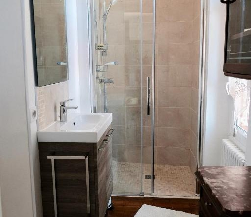 Spacieux appartement indépendant dans une maison, 拉巴斯坦 — 照片 1