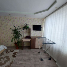 Flat On Str. Uritskogo, Bld. 42, F. 52, Бодайбо — фото 2