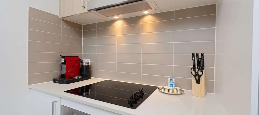 Elegant 2-bed Apartment With Balcony, Gungahlin — photo 1