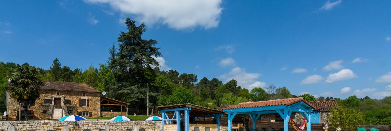 Lovely Holiday Home in Aquitaine with Private Swimming Pool, 布里奥朗斯河畔布朗克福 — 照片 1