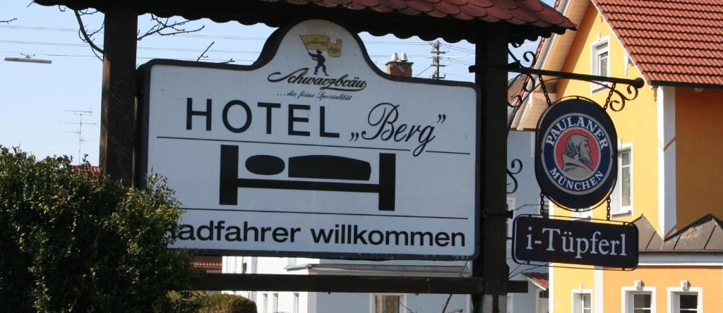 Hotel Berg, Хёхштадт-на-Дунае — фото 1