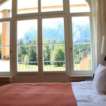 Schloss Elmau Luxury Spa Retreat & Cultural Hideaway, 克鲁恩 — 照片 4