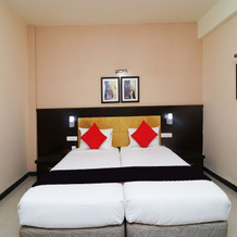 Capital O 40848 Hotel Mirabel, 巴沙纳加尔 — 照片 3