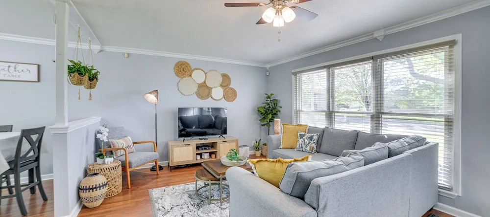Kentucky Vacation Rental Escape W/ Deck, Оук-Гроув — фото 1