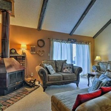 Camelback Mtn Near Ski/Zip Line/Aquatopia Waterpark 3Br 3Ba Townhome, 坦纳斯维尔 — 照片 3