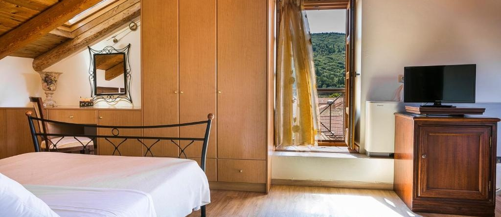 Authentic Suites In Fiscardo, Fiskardo — photo 1