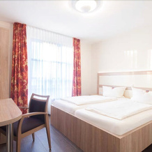 GDA Hotel am Schlosspark, 巴特洪堡 — 照片 4