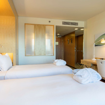 Hilton Helsinki Airport, 万塔 — 照片 4