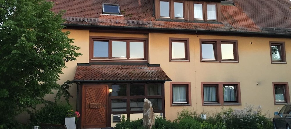 Wildkräuterhotel, 温德尔斯巴赫 — 照片 1