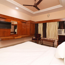 SPOT ON 37002 Hotel Natraj, 比拉斯普尔 — 照片 4