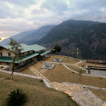 Mountain Lodges of Nepal - Landruk, Majh Gaun — photo 4