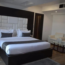 V Hotels, 巴加尔普尔 — 照片 2