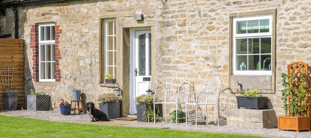 Glebe Cottage, Elslack — photo 1