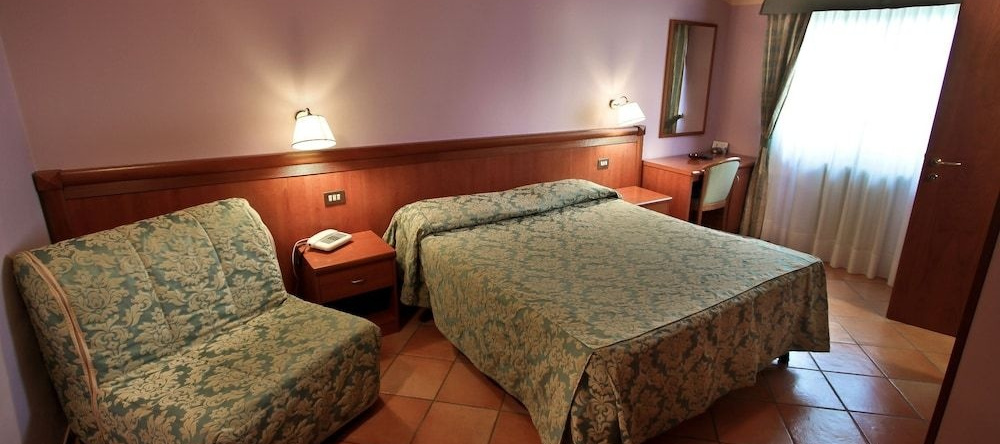 Hotel Ristorante La Scottiglia, 塞贾诺 — 照片 1