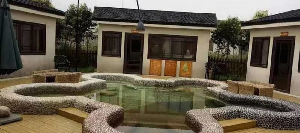 Scenery Retreats Taibai Mountain Hot Spring Villa Resort, 宝鸡 — 照片 1