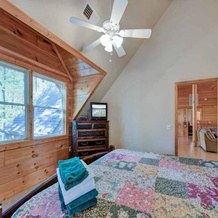 Unbridled Spirit 5 Bedroom Home with Hot Tub, Pittman Center — photo 2