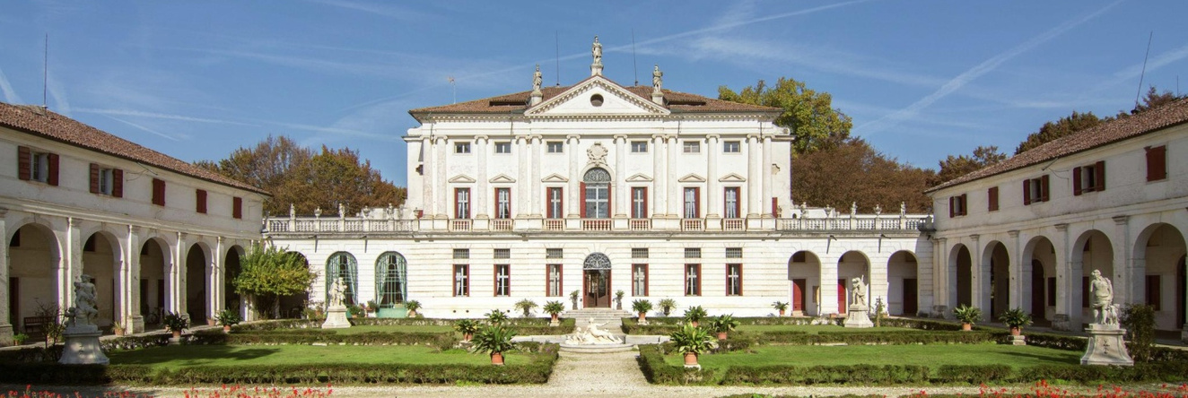 Villa in Venice With Private Pool & Park, Piombino Dese — photo 1