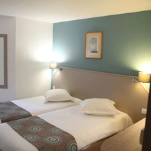 Doubs Hotel - Hostel, Эколь-Валантен — фото 3