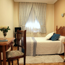 Hostal Pachin, Мьерес-дель-Камино — фото 3
