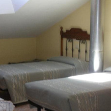 Hostal Pineda, Сервера-де-Писуэрга — фото 2