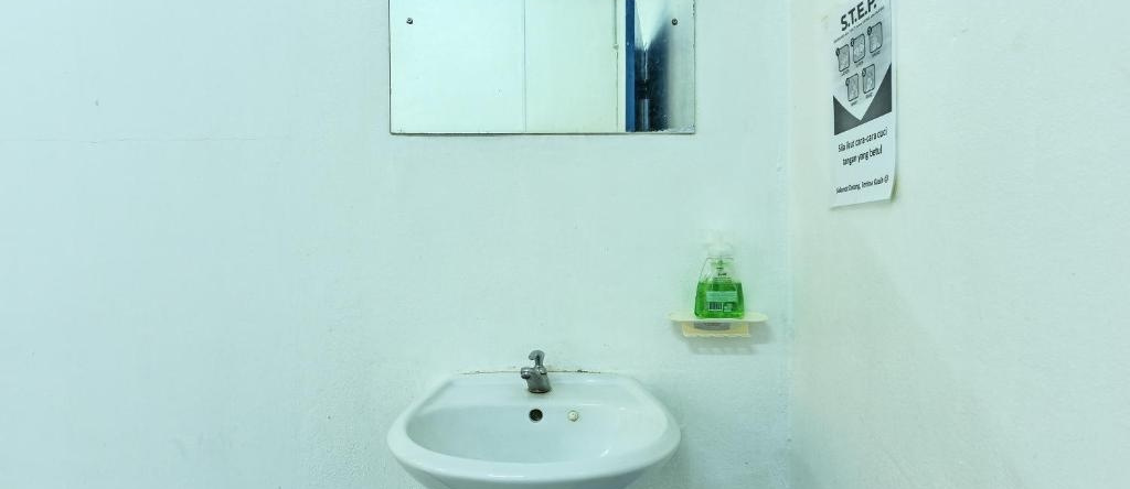 OYO 90734 Tata Inn Hotel, 巴灵 — 照片 1