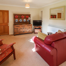 Hill Top Cottage, Leadenham — photo 2