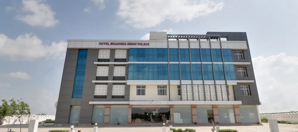 Capital O 48521 Hotel Bhanwar Singh Palace, Kishangarh — photo 1