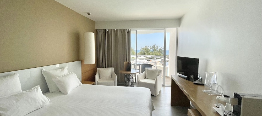 Hôtel Thalasso & Spa Les Corallines, 拉格朗德莫特 — 照片 1