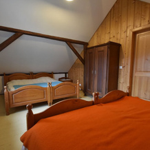 Holiday Home With Garden in Quiet Mountain Village, 兹拉塔奥莱什尼采 — 照片 3
