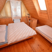 Nice Holiday Home With Fireplace In The Ore Mountains Near The Chairlift, Лоучна-под-Клиновцем — фото 4