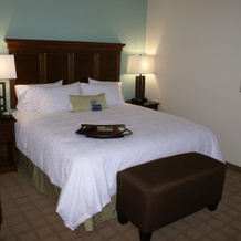 Hampton Inn & Suites Center, Center — photo 5