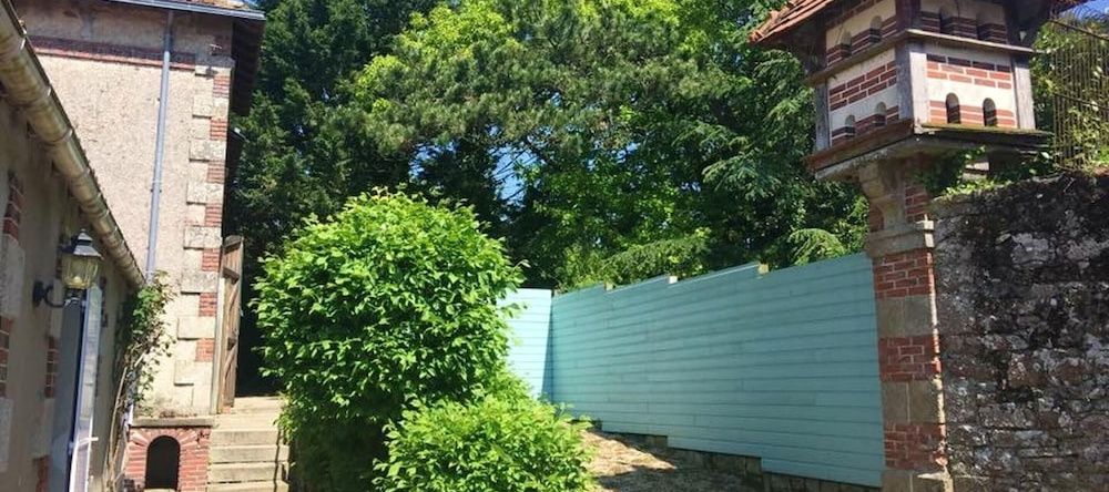 House With one Bedroom in La Gaubretière, With Enclosed Garden and Wif, 拉古特里埃 — 照片 1