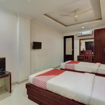 OYO 26743 Emirates Regency, 卡萨拉戈德 — 照片 4