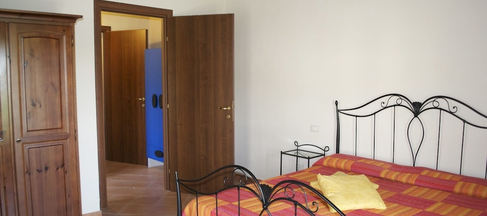 Residence Giuly Rosselmini, 圣卢切 — 照片 1