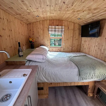 Shepherds Hut With Hot Tub, Милфорд-Хейвен — фото 2