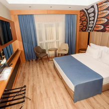 The Green Park Gaziantep Hotel, Gaziantep — photo 2