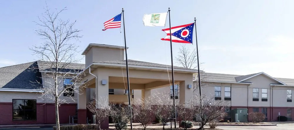 Holiday Inn Express Oakwood Village, Oakwood — photo 1