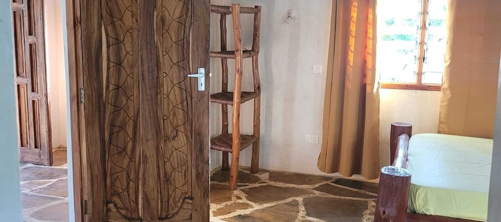 Cove House House 60 m2 Creekside Indian Ocean, Shimoni — photo 1