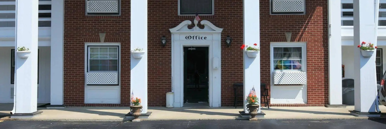 Americas Best Value Inn- Jamestown/ West Ellicot, Jamestown West — photo 1
