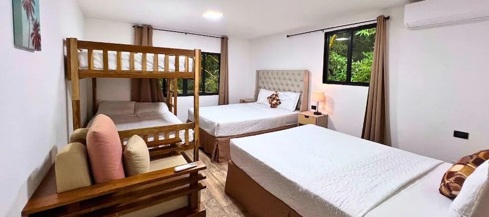 Hotel Termales La Montaña, 阿瓦查潘 — 照片 1